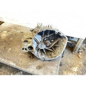 CAMBIO MANUALE 6 marce NISSAN QASHQAI 2.0 DCI 4X4 (J10 - 2007) 150 CV / 110 KW F6046000