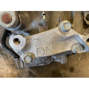 CAMBIO MANUALE 6 marce NISSAN QASHQAI 2.0 DCI 4X4 (J10 - 2007) 150 CV / 110 KW F6046000