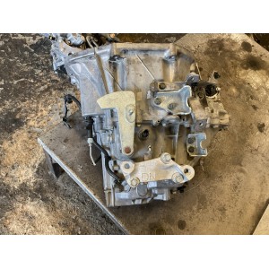 CAMBIO MANUALE 6 marce NISSAN QASHQAI 2.0 DCI 4X4 (J10 - 2007) 150 CV / 110 KW F6046000