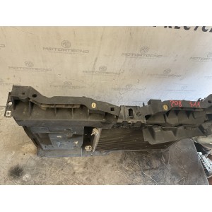 CALANDRA CON KIT RADIATORI PEUGEOT 208 Serie 9677952180 HMZ (EB2), HMZ (EB2F) Benzina 1200 (12 19)