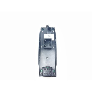 PULSANTIERA ANTERIORE SINISTRA FORD Fiesta 6° Serie 8A6T-14A132-CC (08 17)