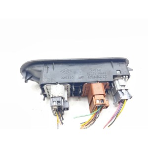 PULSANTIERA ANTERIORE SINISTRA PER RENAULT Megane ll S. Wagon (06 08)