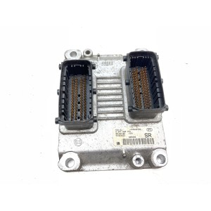 Centralina motore ECU per OPEL AGILA 2° SERIE 0261208254 1200 benzina (04 08)