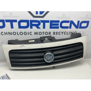 Griglia anteriore Fiat Scudo bianca 2008, 66kW, 1560cm3