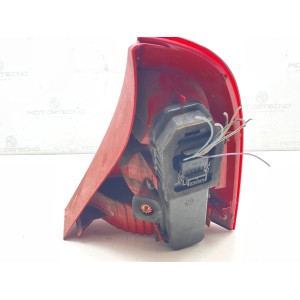 STOP FANALE POSTERIORE SINISTRO RENAULT Clio Serie (01 05)