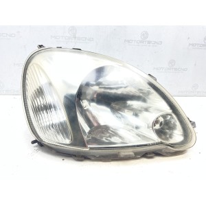 FARO ANTERIORE DESTRO TOYOTA Yaris Serie (03 05)