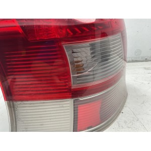 Faro fanale stop posteriore sinistro SX Toyota YARIS Serie (09)