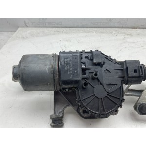 MOTORINO TERGICRISTALLO ANTERIORE FORD Focus S. Wagon 2° Serie 0 390 241 731 (01 04)