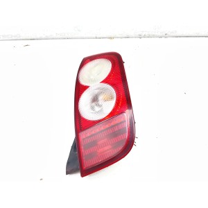 STOP FANALE POSTERIORE DESTRO NISSAN Micra 4° Serie (03 05)