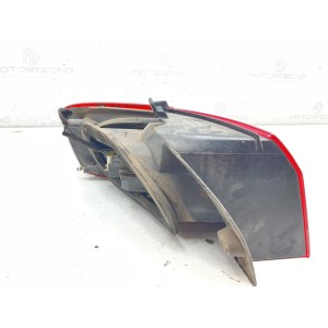 STOP FANALE POSTERIORE DESTRO FIAT Croma 2° Serie 27490202 (05 07)