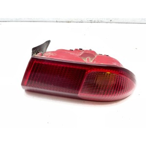 Fanale posteriore destro parte esterna ALFA ROMEO 156 (97 03)