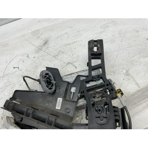 SERRATURA ANTERIORE SINISTRA FORD Fiesta 6° Serie 8a6a-a21813-ac (08 17)