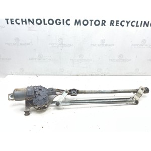 MOTORINO TERGICRISTALLO ANTERIORE FORD Focus S. Wagon 2° Serie 0 390 241 731 (01 04)