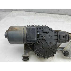 MOTORINO TERGICRISTALLO ANTERIORE FORD Focus S. Wagon 2° Serie 0 390 241 731 (01 04)