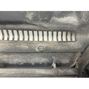 Griglia frontale Volkswagen Polo de 2001 a 2005 6Q0853651