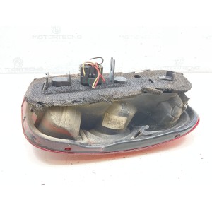 STOP FANALE POSTERIORE SINISTRO NISSAN Micra 4° Serie (03 05)