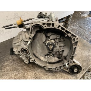 Cambio manuale completo OPEL ZAFIRA B 1900cc diesel 88kw 6 marce (2010)
