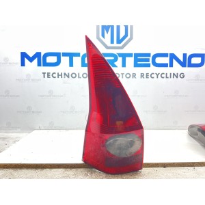 STOP FANALE POSTERIORE DESTRO RENAULT Megane ll S. Wagon (06 08)