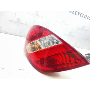 STOP FANALE POSTERIORE SINISTRO HYUNDAI i20 1° Serie (08 14)