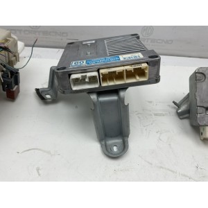 KIT CHIAVE COMPLETO DI TUTTE LE CENTRALINE  TOYOTA YARIS 1.4 90CV 2007