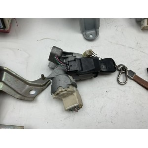 KIT CHIAVE COMPLETO DI TUTTE LE CENTRALINE  TOYOTA YARIS 1.4 90CV 2007