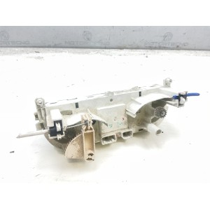 COMANDO CLIMA RENAULT Clio Serie IV 5R5841100 (12 19)