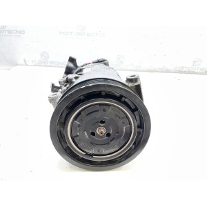 Compressore A/C aria condizionata RENAULT SCENIC 3ª serie XMOD CROSS (2013-2015) 1.5 dCi 8200939386