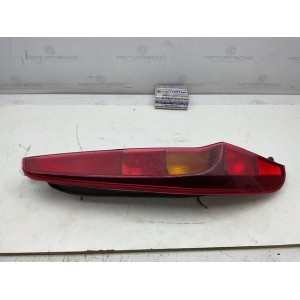 51764373 FARO FANALE POSTERIORE SINISTRO FIAT PUNTO 1.3 D 51KW 5M 5P (2006) RICAMBIO USATO