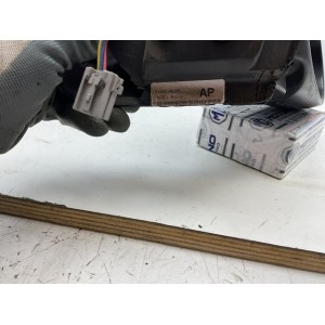 96301 BN200 specchietto retrovisore sinistro NISSAN ALMERA II 2.2 blu