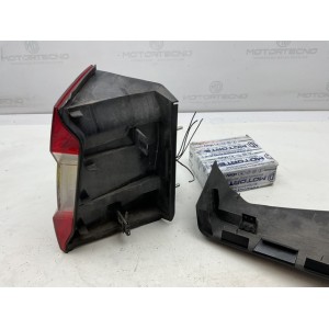 STOP POSTERIORE SINISTRO PARTE  ESTERNA FORD GALAXY MK3 2009 6M21-13N553-A
