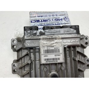 237100875R CENTRALINA MOTORE Renault Clio 3 1.5 dci 55kw k9k 67 2012 237101293R