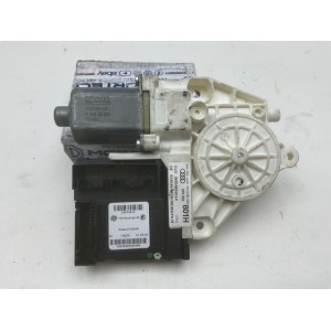 MOTORINO ALZAVETRO ANTERIORE DESTRA AUDI A3 Sportback Serie (8PA) S006-060-014-B BKD (04al08)