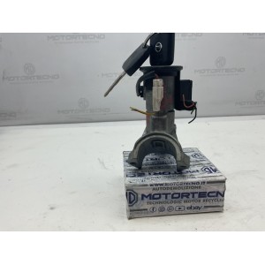 Blocchetto Accensione con doppie chiavi Nissan N0501653 28590 AX600 5WK4 6550 NISSAN MICRA