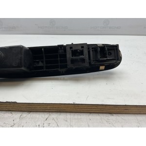 PULSANTIERA ANTERIORE SINISTRA FIAT Punto EVO 735500050 (12)
