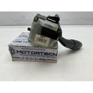 Leva Interruttore gambo tergicristallo indicatore HYUNDAI i30 FD 93420-2L011 2011 154