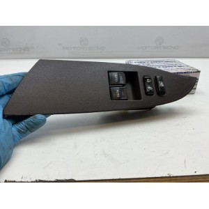 84040-74020 PULSANTIERA ALZAVETRO ANTERIORE SX SINISTRA TOYOTA IQ (J1)(2008 IN POI)