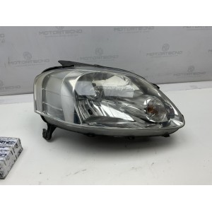 FARO FANALE  ANTERIORE DESTRO VOLKSWAGEN Fox 1° Serie (05 11)