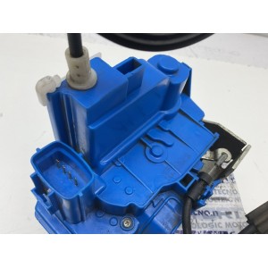 SERRATURA ANTERIORE DESTRA FIAT 500 L Serie (351_352) 51884139 (12)