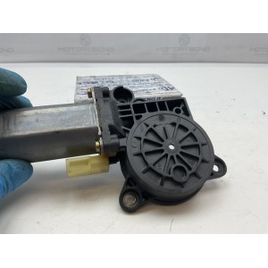 MOTORINO ALZAVETRO ANTERIORE DESTRO FORD Fiesta 4° Serie 0 130 821 939 (02 05)