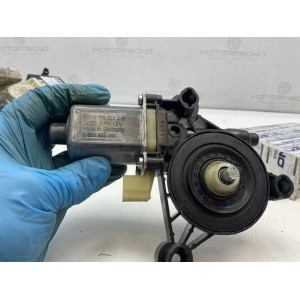 Motorino alzavetro posteriore destro dx 5q0959802 motorino alzacristallo audi a3 2021