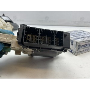 MOTORINO ALZAVETRO ANTERIORE DESTRA VOLKSWAGEN Golf 4 Berlina 053.60035.01 CLHA (97 03)