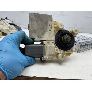 MOTORINO MECCANISMO ALZAVETRO ALZA-CRISTALLO PORTA ANTERIORE SINISTRA FORD FOCUS (2008) 7M5T-14B533-AC