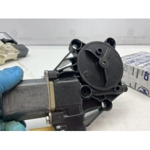 MOTORINO ALZAVETRO POSTERIORE SINISTRO PER FORD Fiesta 6° Serie 0 130 822 406