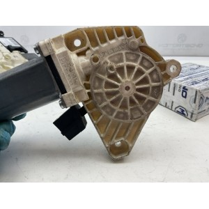Motorino Alzavetro Anteriore Sinistro SX MERCEDES-BENZ Classe A W/C169 5 Porte A1698201742 2004 2013 BROSE 996146-101